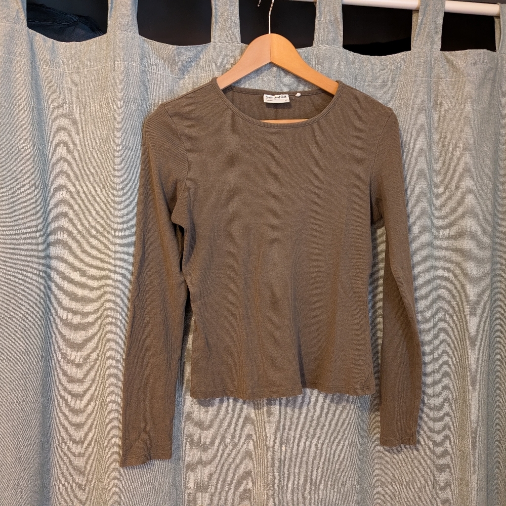 Frank & Oak Long Sleeve Top in Olive Brown